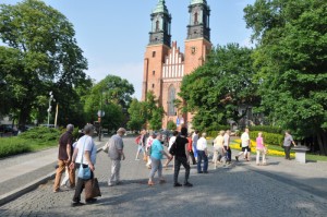 Pielgrzymka Gniezno, Biskupin, Bąblin, Poznań, Soplicowo