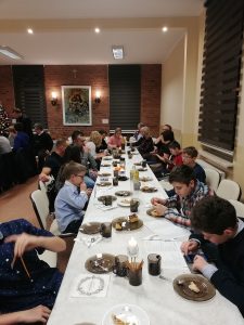 spotkanie opłatkowe ministrantów i marianek (7)