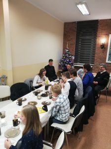 spotkanie opłatkowe ministrantów i marianek (8)