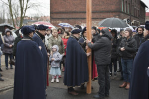 droga krzyżowa ulicami zabrza (6)