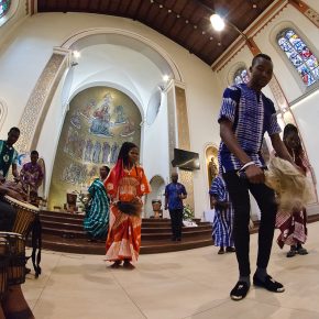 claret gospel (12)
