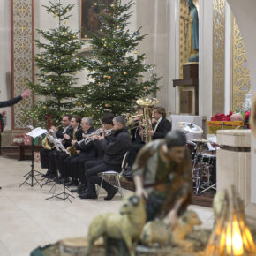 nasza orkiestra dęta kolędowanie (10)