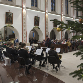 nasza orkiestra dęta kolędowanie (14)